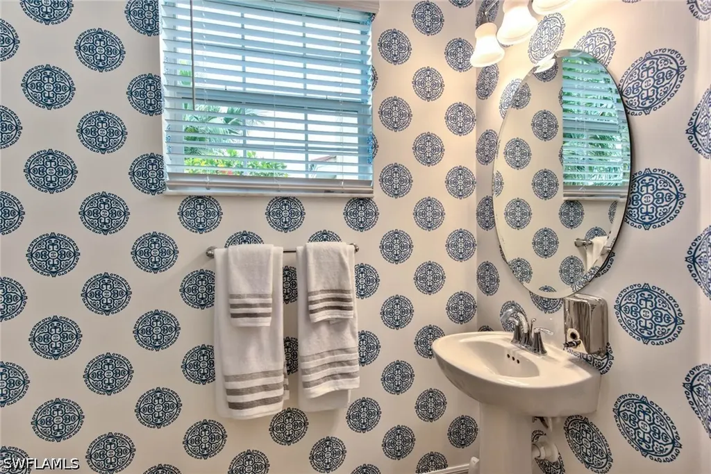 2612 Blossom Way Naples FL 34120