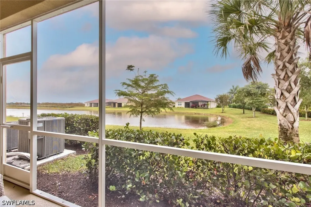 2612 Blossom Way Naples FL 34120