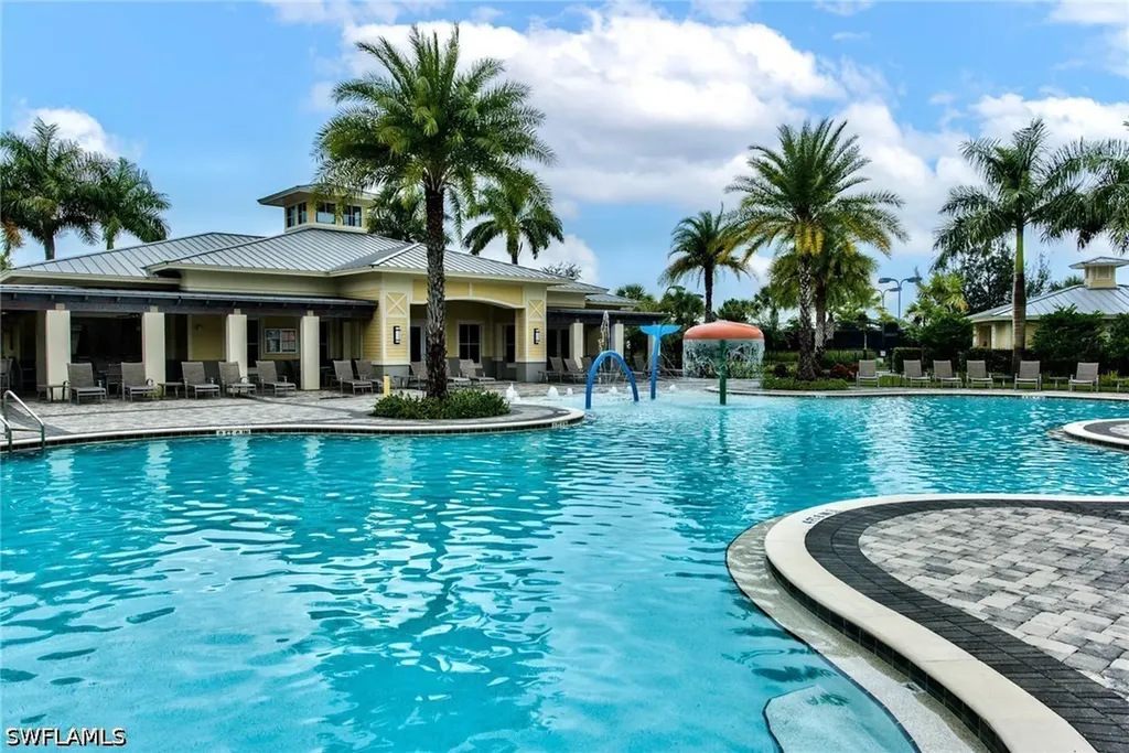 2612 Blossom Way Naples FL 34120