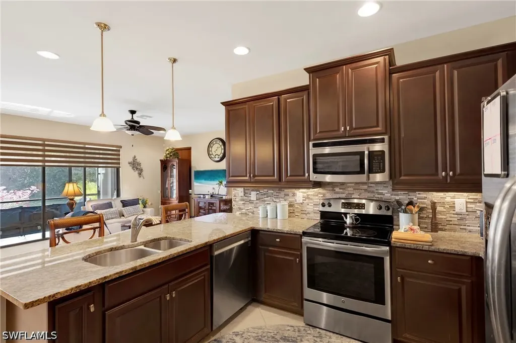 15116 Summit Place Circle Naples FL 34119