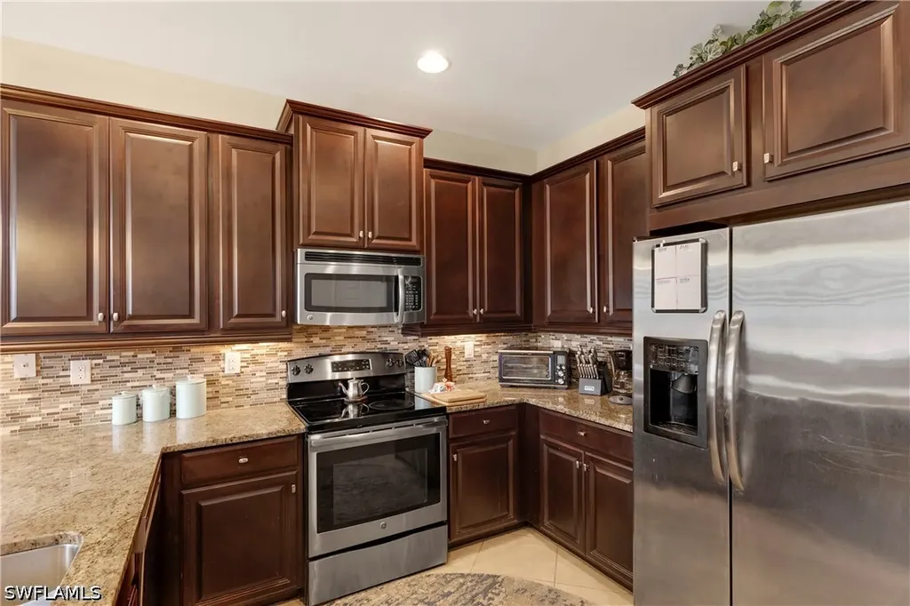 15116 Summit Place Circle Naples FL 34119