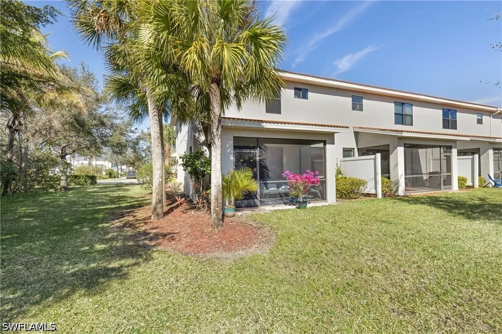 15116 Summit Place Circle Naples FL 34119