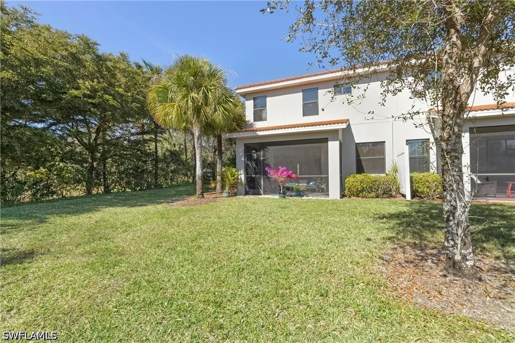 15116 Summit Place Circle Naples FL 34119