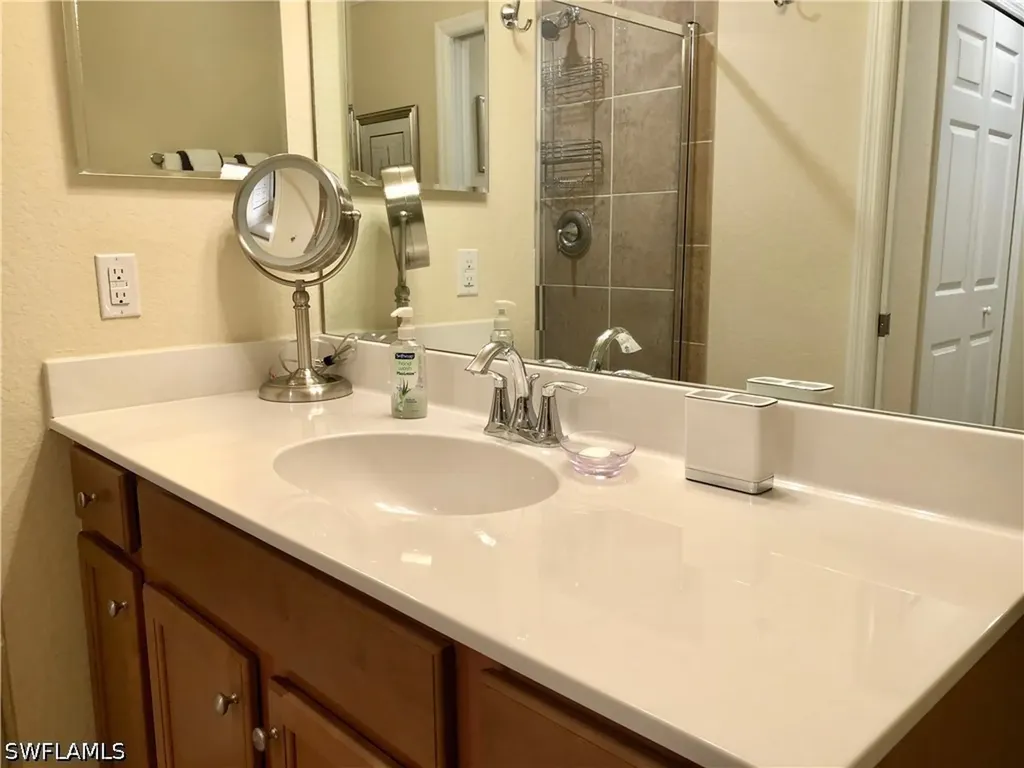9834 Giaveno Naples FL 34113
