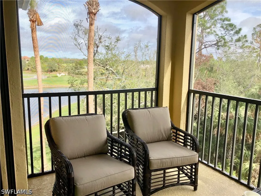 9834 Giaveno Naples FL 34113
