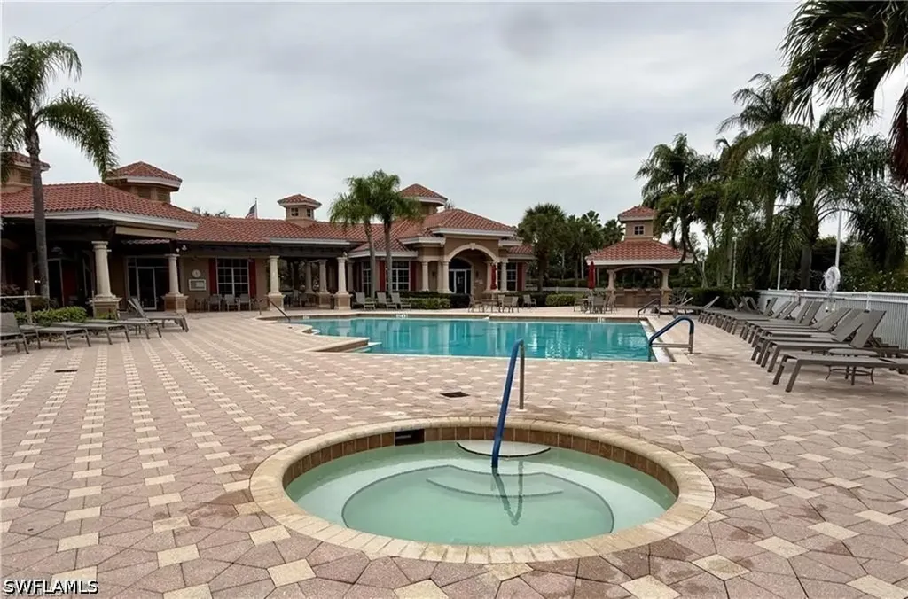 5642 Kensington Loop Fort Myers FL 33912