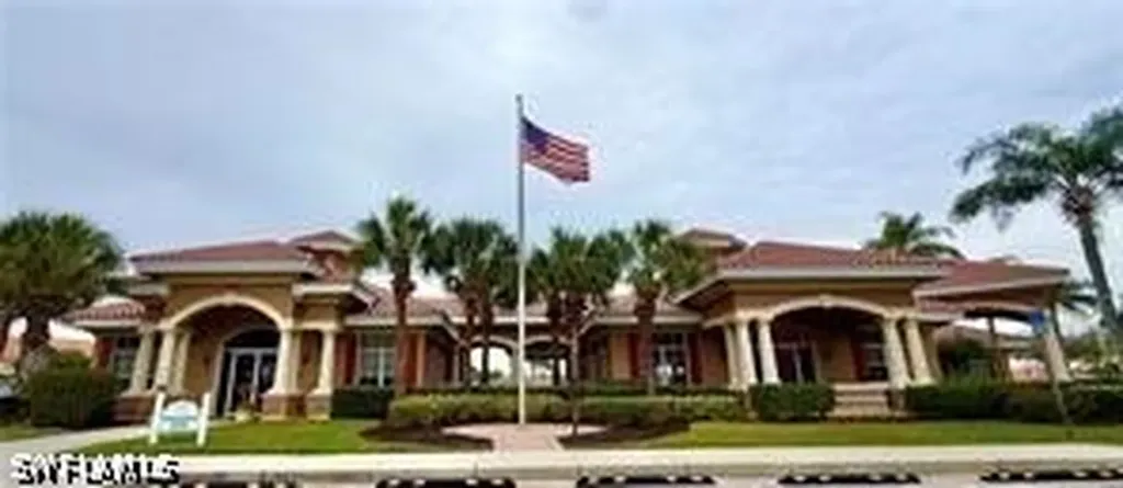 5642 Kensington Loop Fort Myers FL 33912