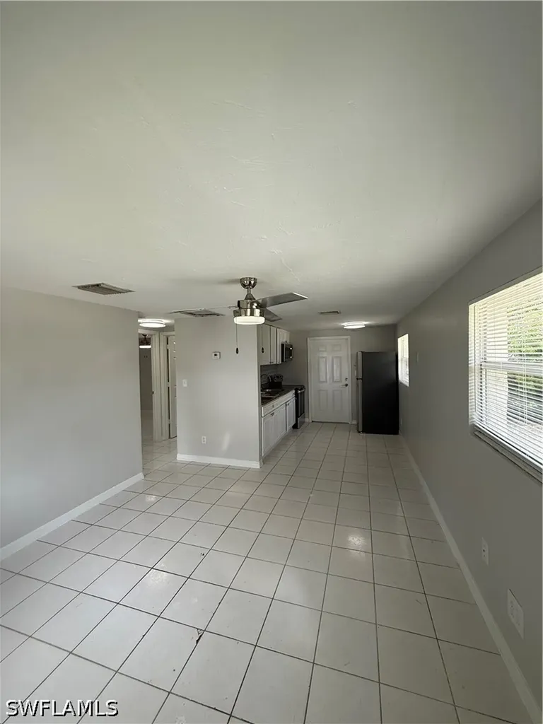 5458 Sholtz Street Naples FL 34113
