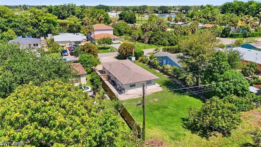 5458 Sholtz Street Naples FL 34113