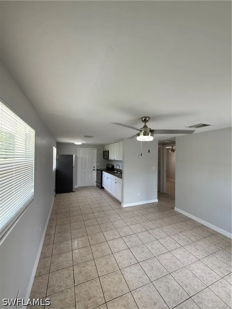 5458 Sholtz Street Naples FL 34113