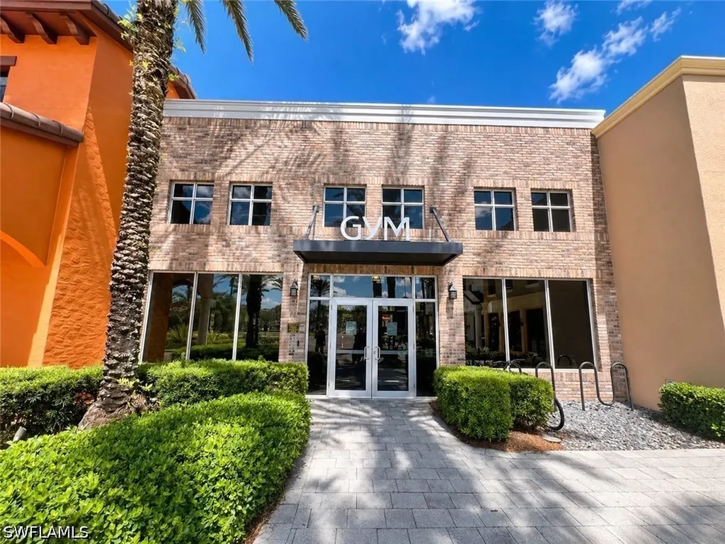 9073 Rialto Street Naples FL 34113