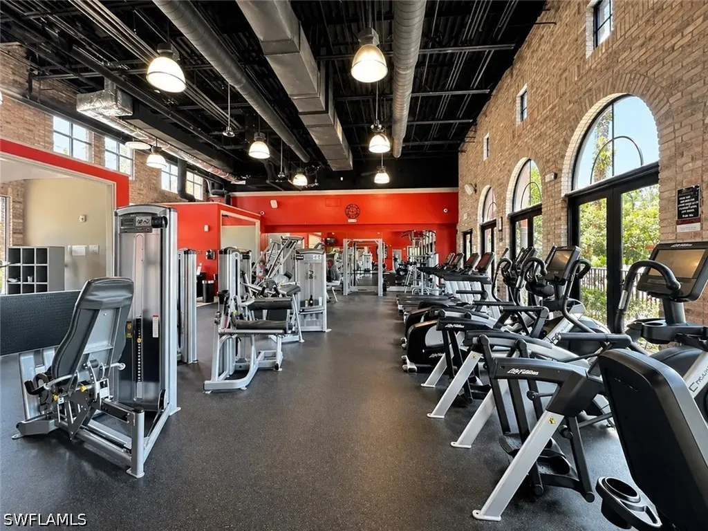9073 Rialto Street Naples FL 34113