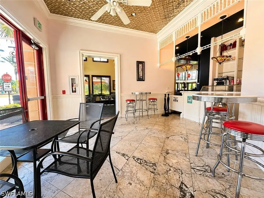 9073 Rialto Street Naples FL 34113