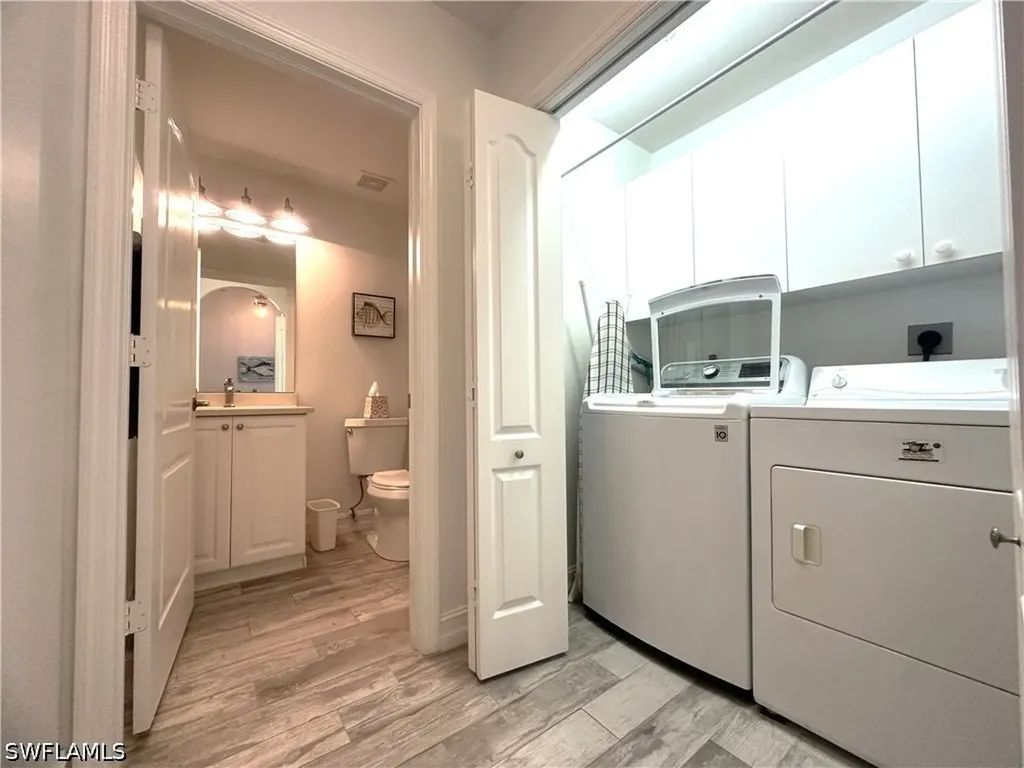 2880 Cypress Trace Circle Naples FL 34119
