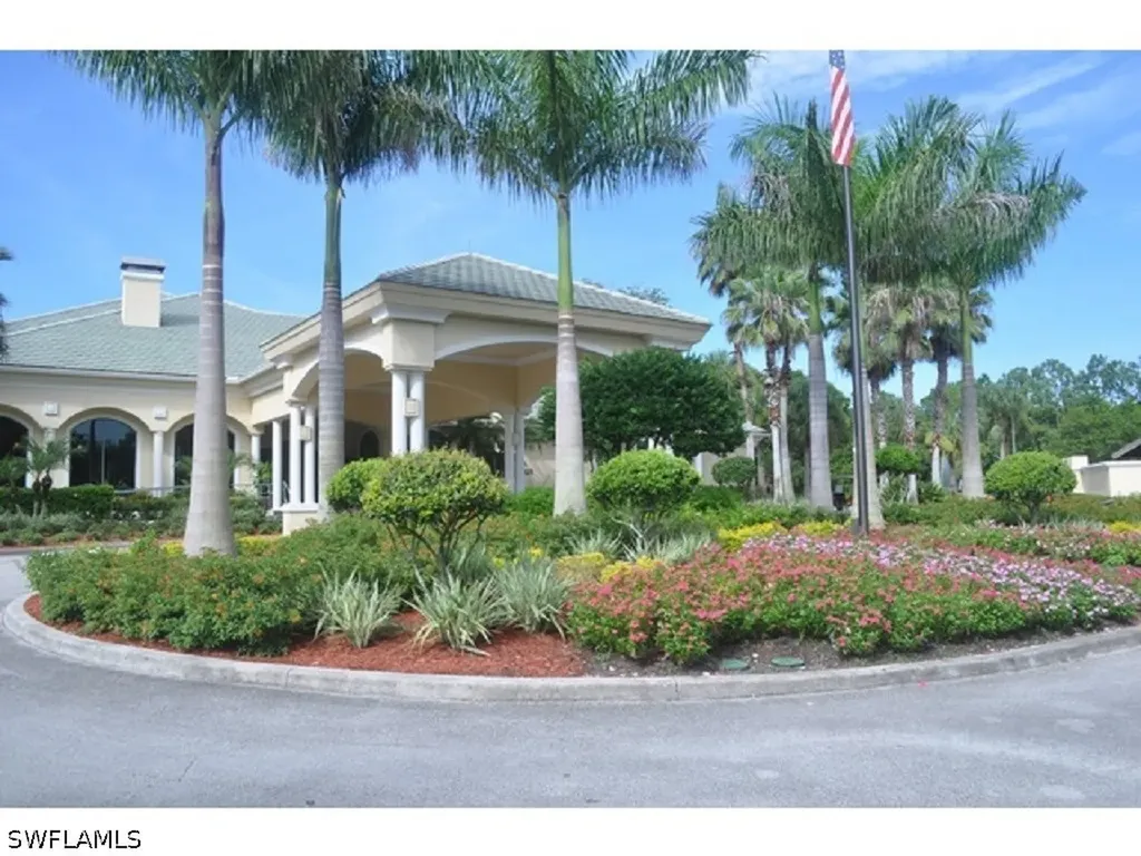 2880 Cypress Trace Circle Naples FL 34119