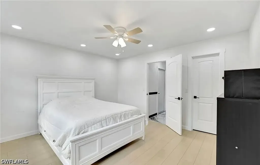 4500 1st Avenue NW Naples FL 34119