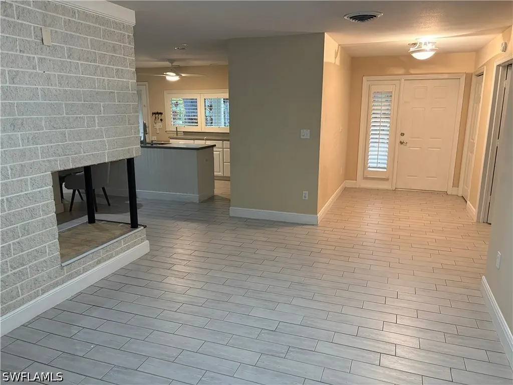 1600 Mandarin Road Naples FL 34102