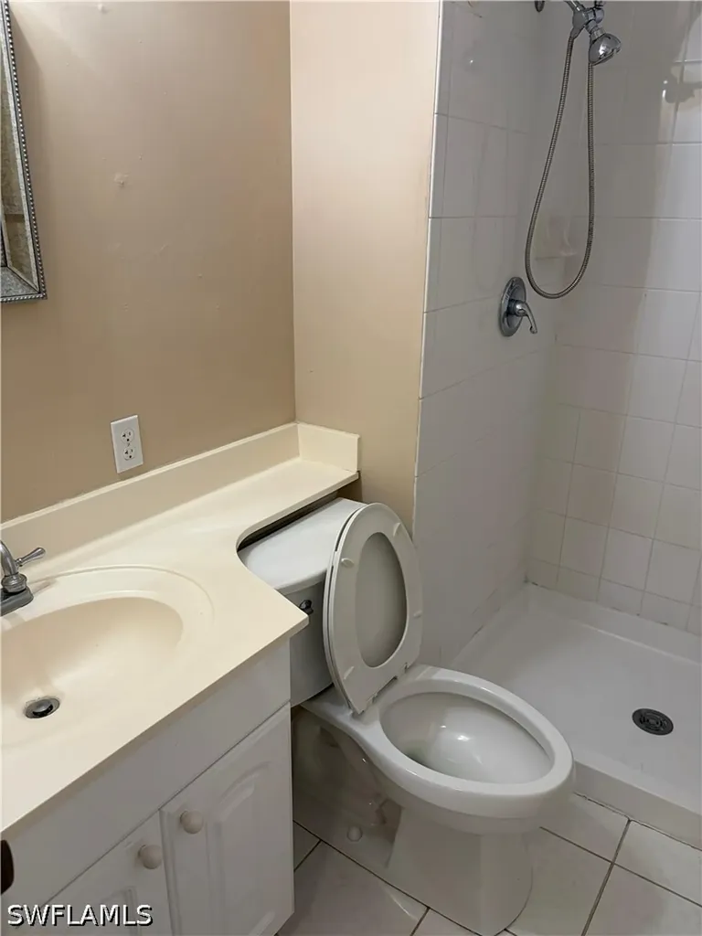 1600 Mandarin Road Naples FL 34102
