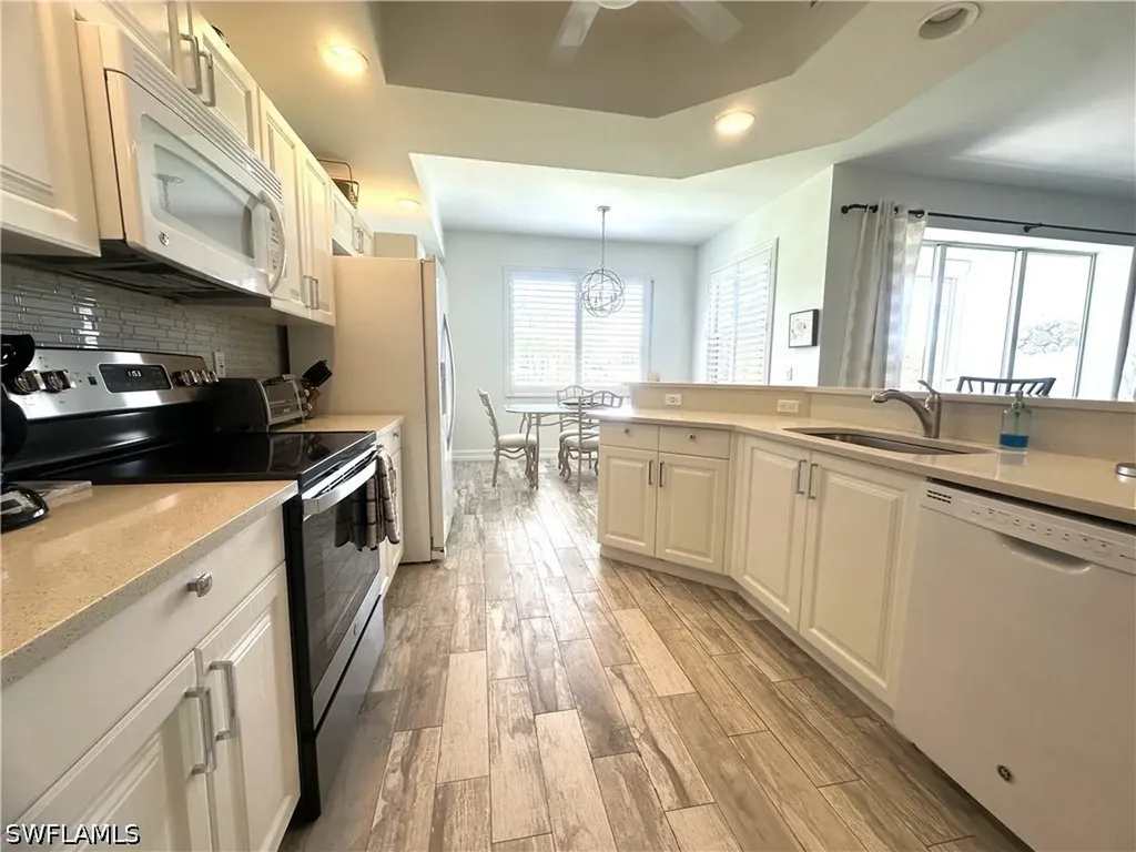 2880 Cypress Trace Circle Naples FL 34119