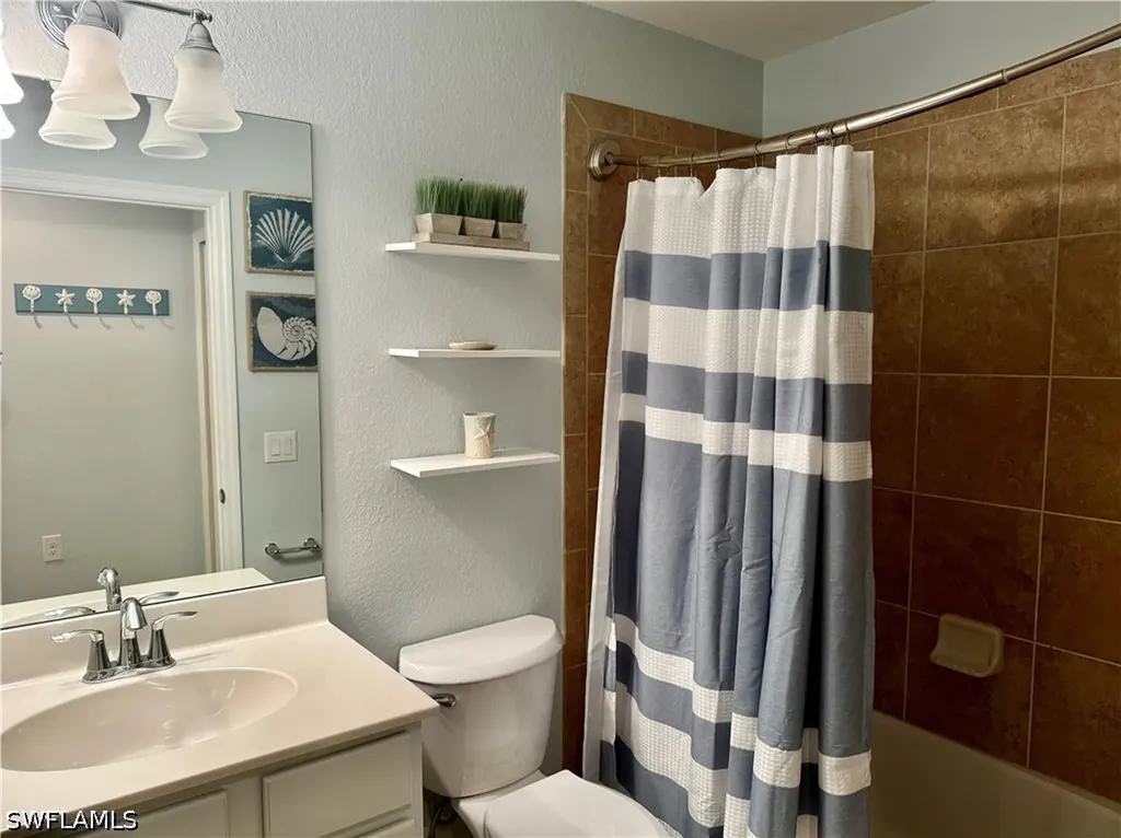 9514 Avellino Way Naples FL 34113