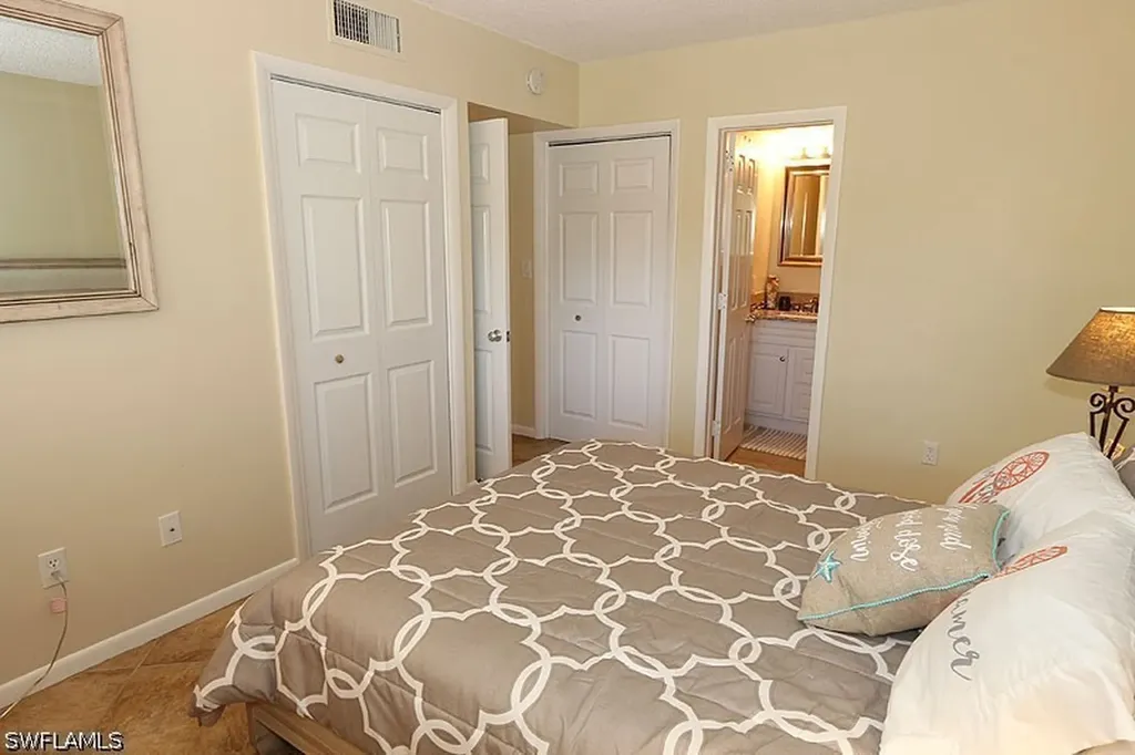 820 Ketch Drive Naples FL 34103