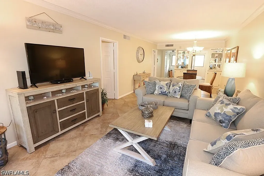 820 Ketch Drive Naples FL 34103
