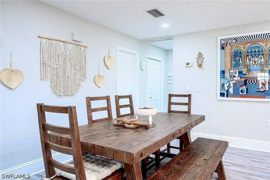 810 103rd Avenue N Naples FL 34108
