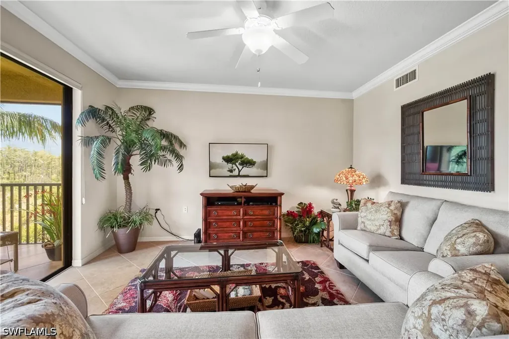 9715 Acqua Court Naples FL 34113