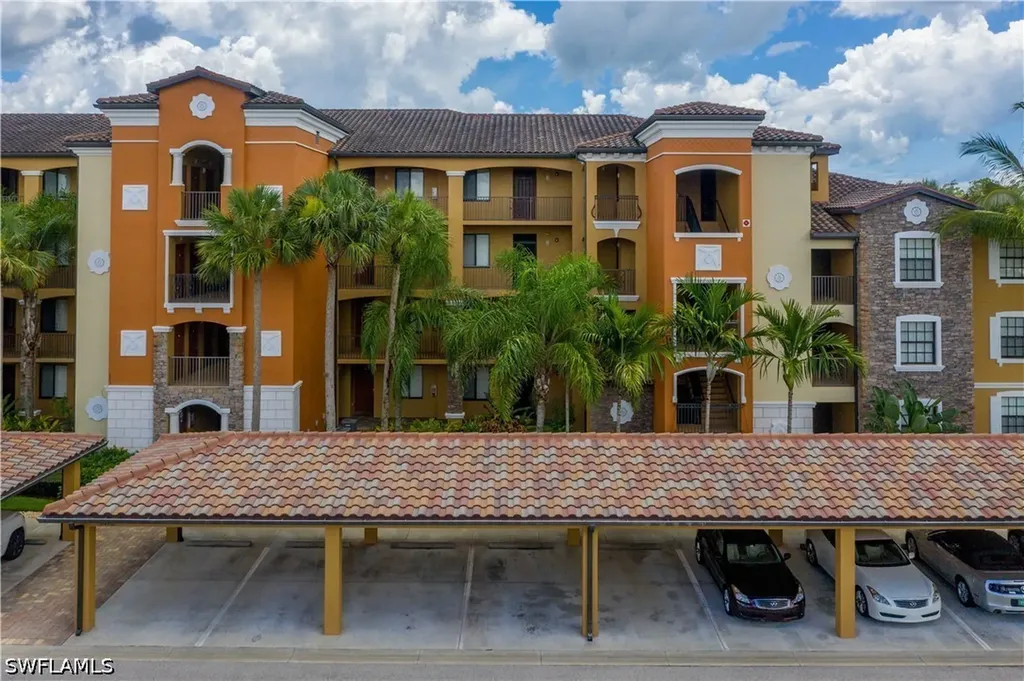 9715 Acqua Court Naples FL 34113