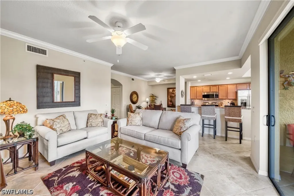 9715 Acqua Court Naples FL 34113