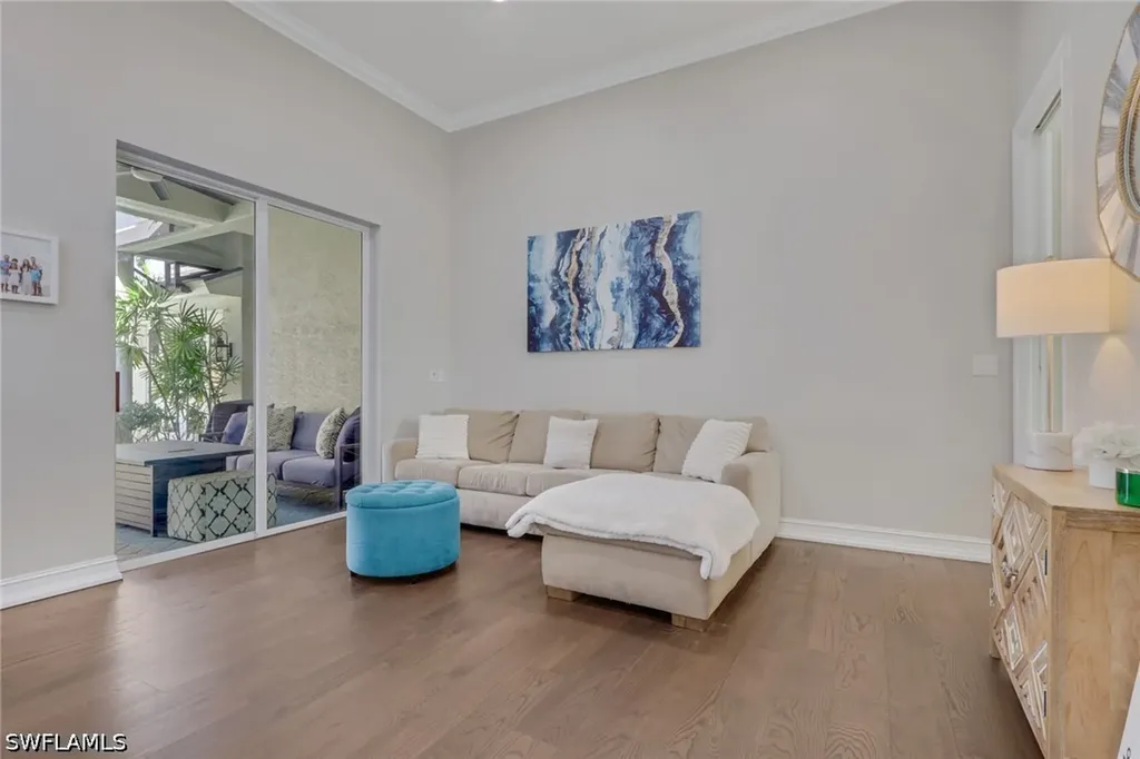 5074 Rustic Oaks Circle Naples FL 34105