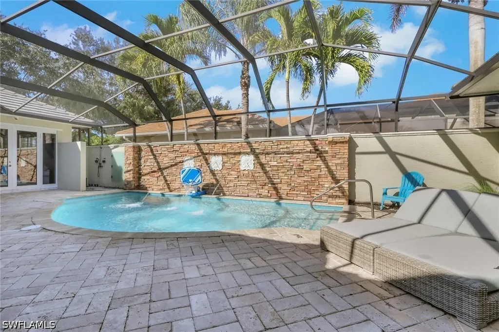 5074 Rustic Oaks Circle Naples FL 34105
