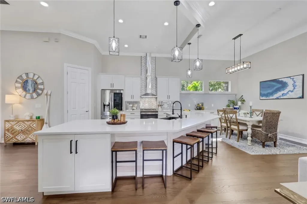 5074 Rustic Oaks Circle Naples FL 34105