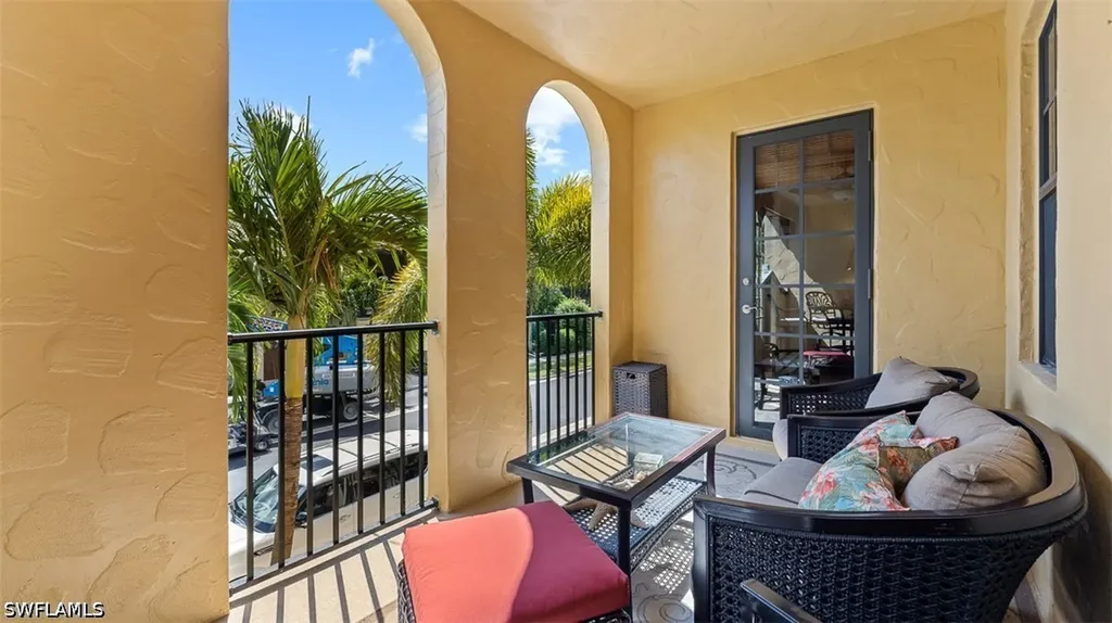 8965 Malibu Lane Naples FL 34113