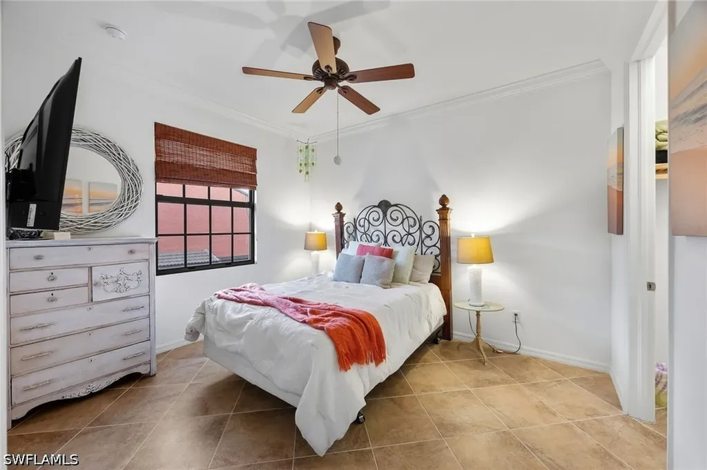 8965 Malibu Lane Naples FL 34113