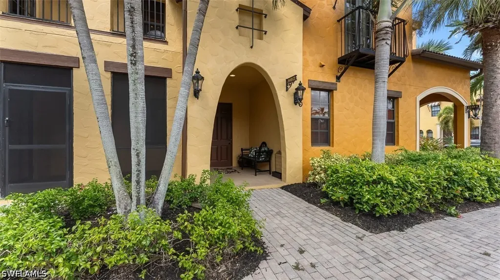 8965 Malibu Lane Naples FL 34113