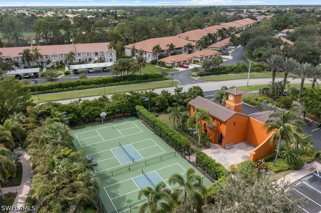 8965 Malibu Lane Naples FL 34113