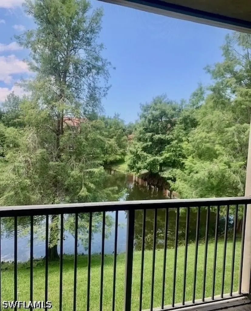 1180 Reserve Way Naples FL 34105