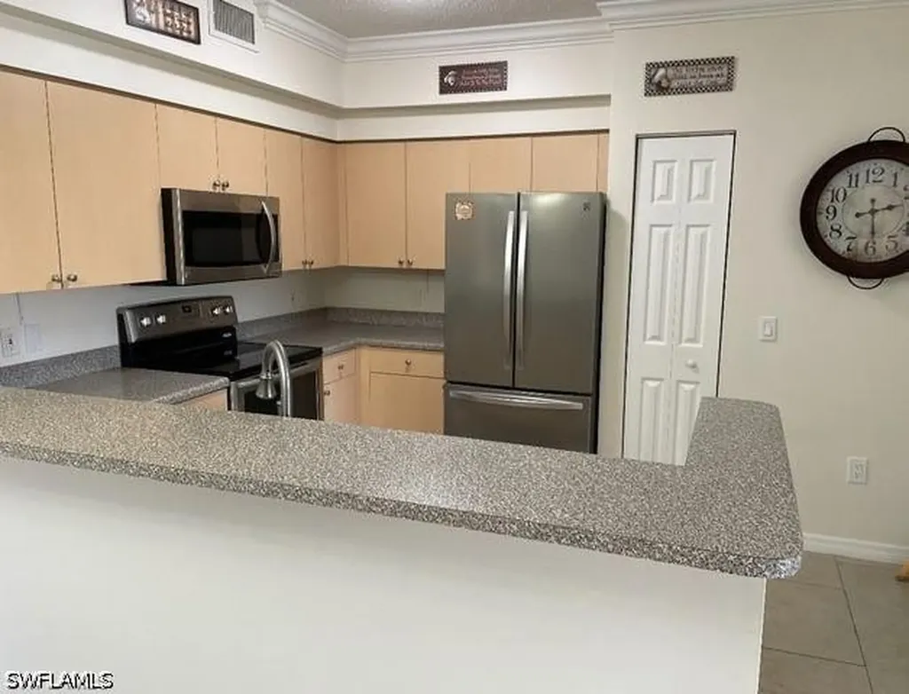 1180 Reserve Way Naples FL 34105