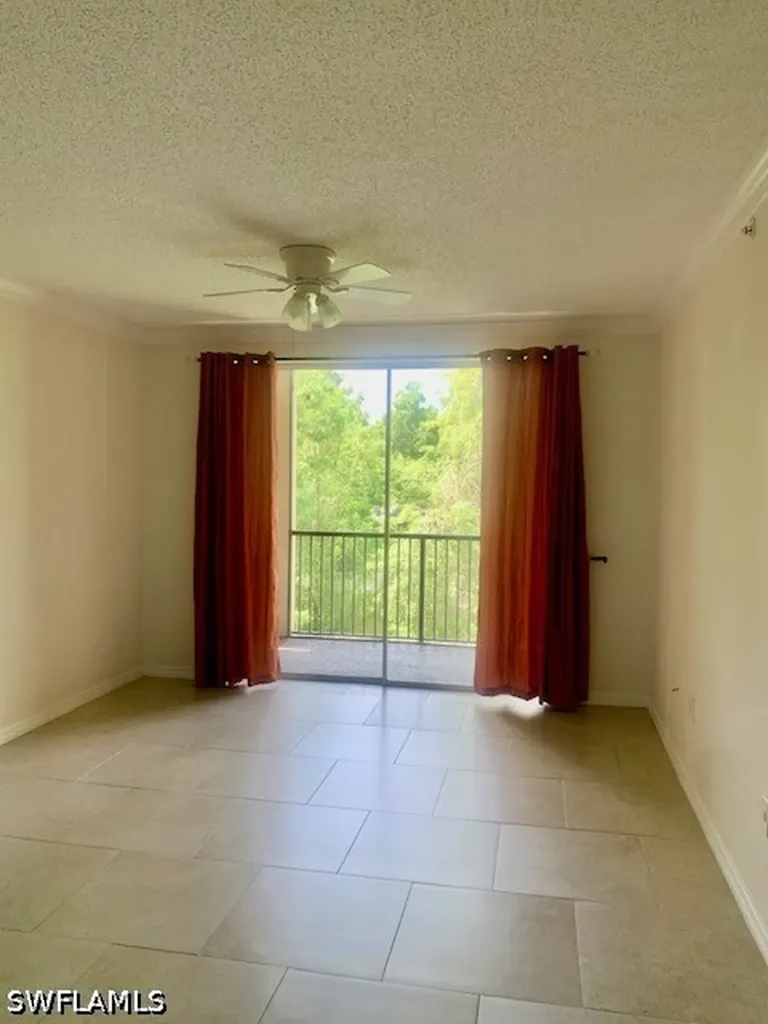 1180 Reserve Way Naples FL 34105