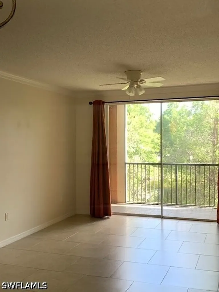 1180 Reserve Way Naples FL 34105