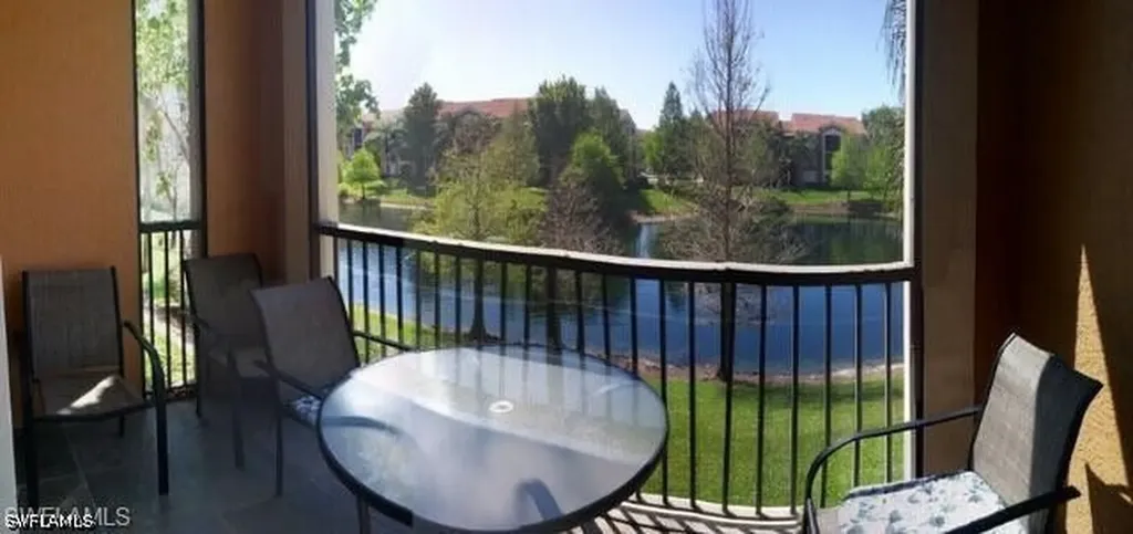 1180 Reserve Way Naples FL 34105