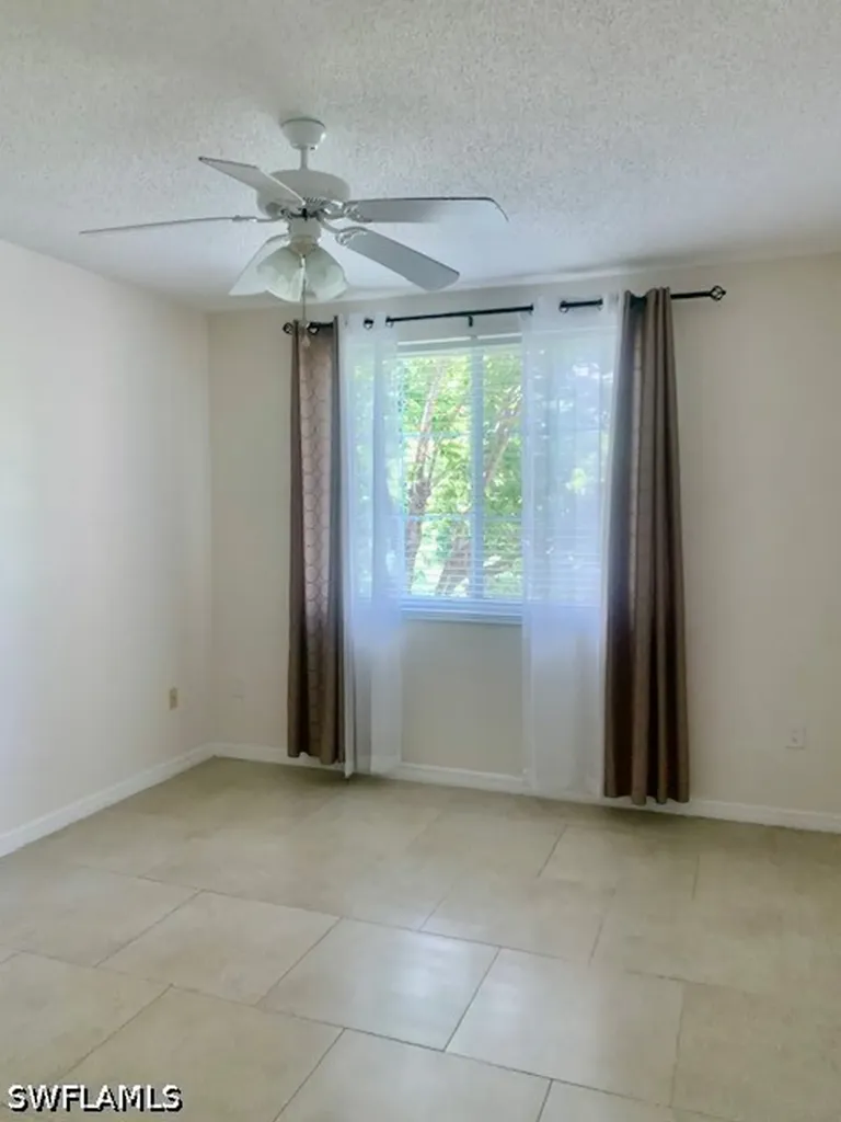 1180 Reserve Way Naples FL 34105