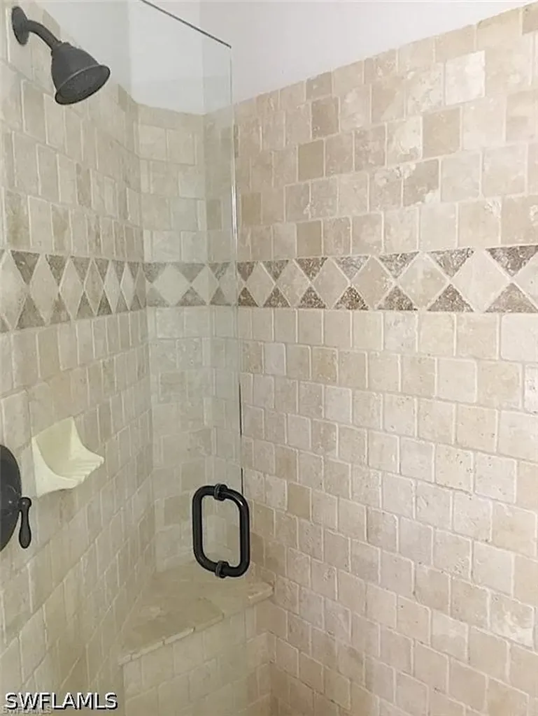 2200 Arielle Drive Naples FL 34109