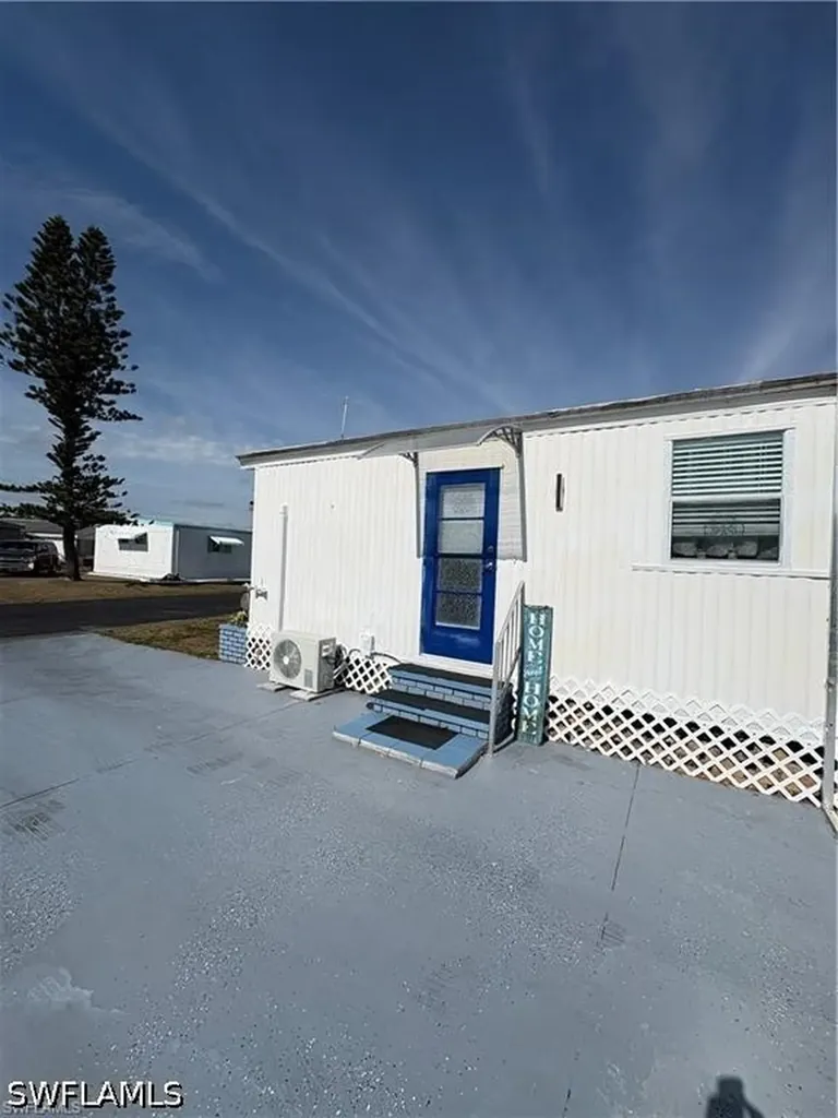3108 Running Deer Drive North Fort Myers FL 33917