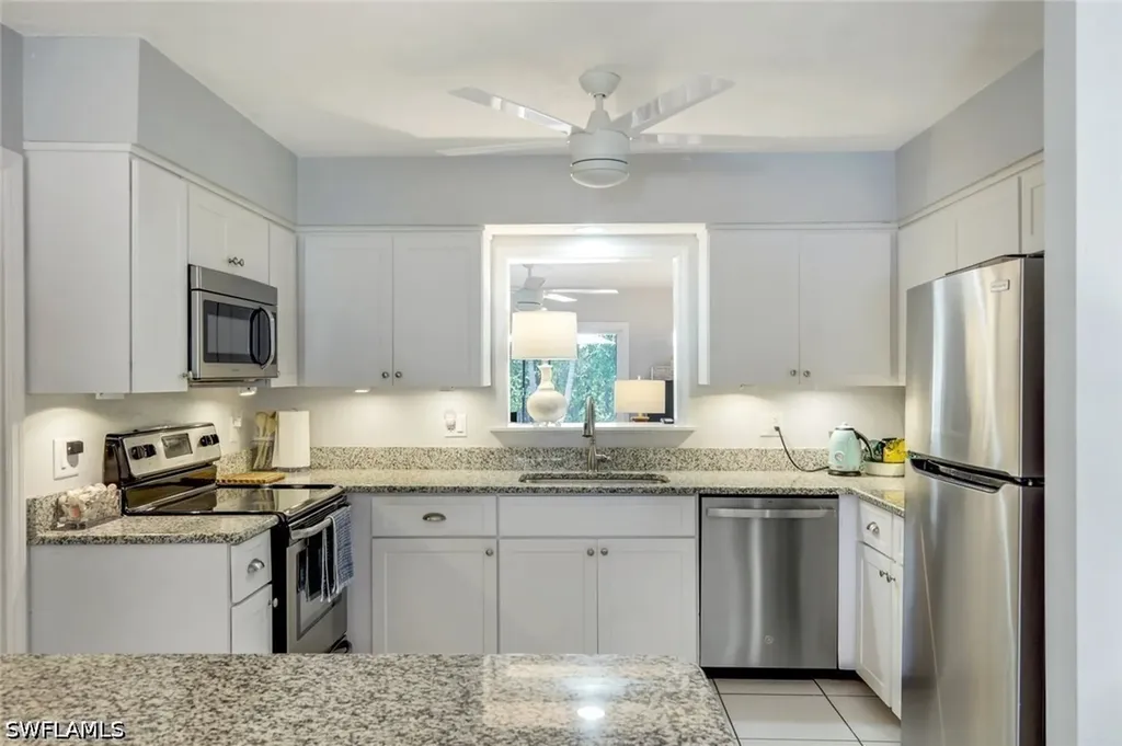 779 98th Avenue N Naples FL 34108