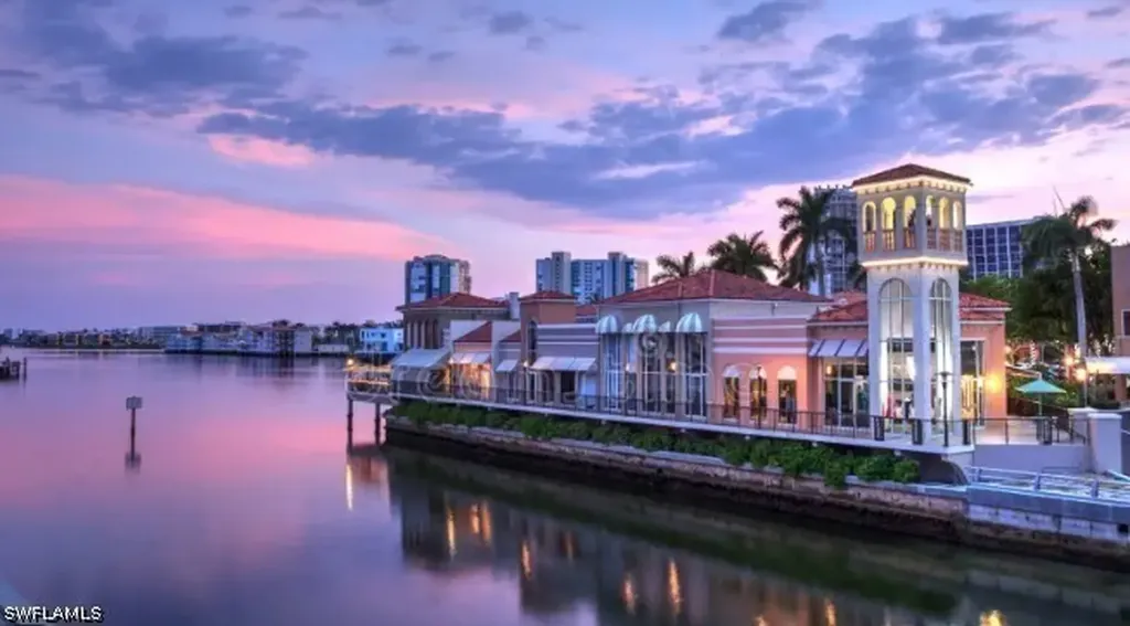 1100 Pine Ridge Road Naples FL 34108