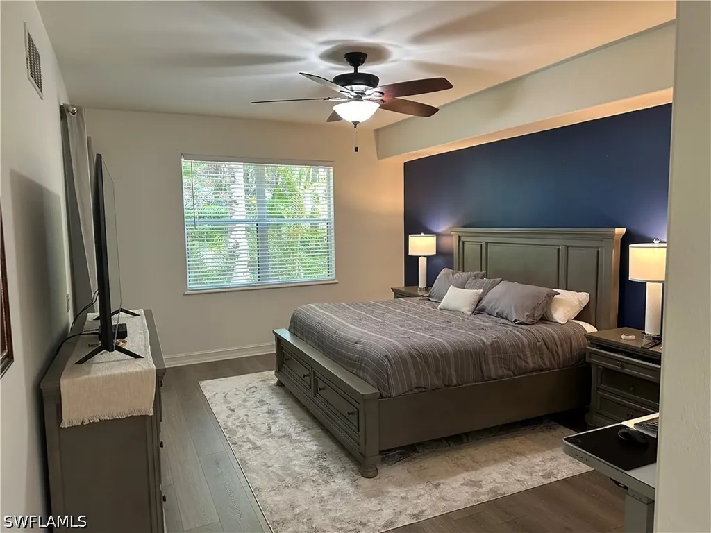 2004 Tarpon Bay Drive N Naples FL 34119