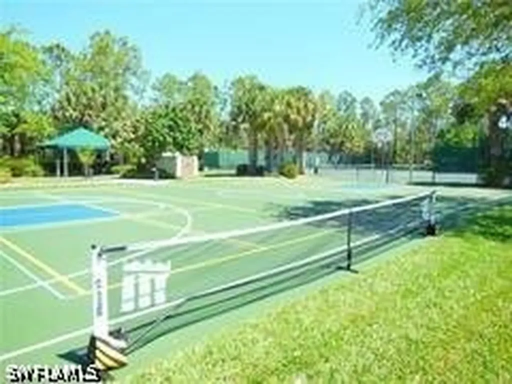 2004 Tarpon Bay Drive N Naples FL 34119