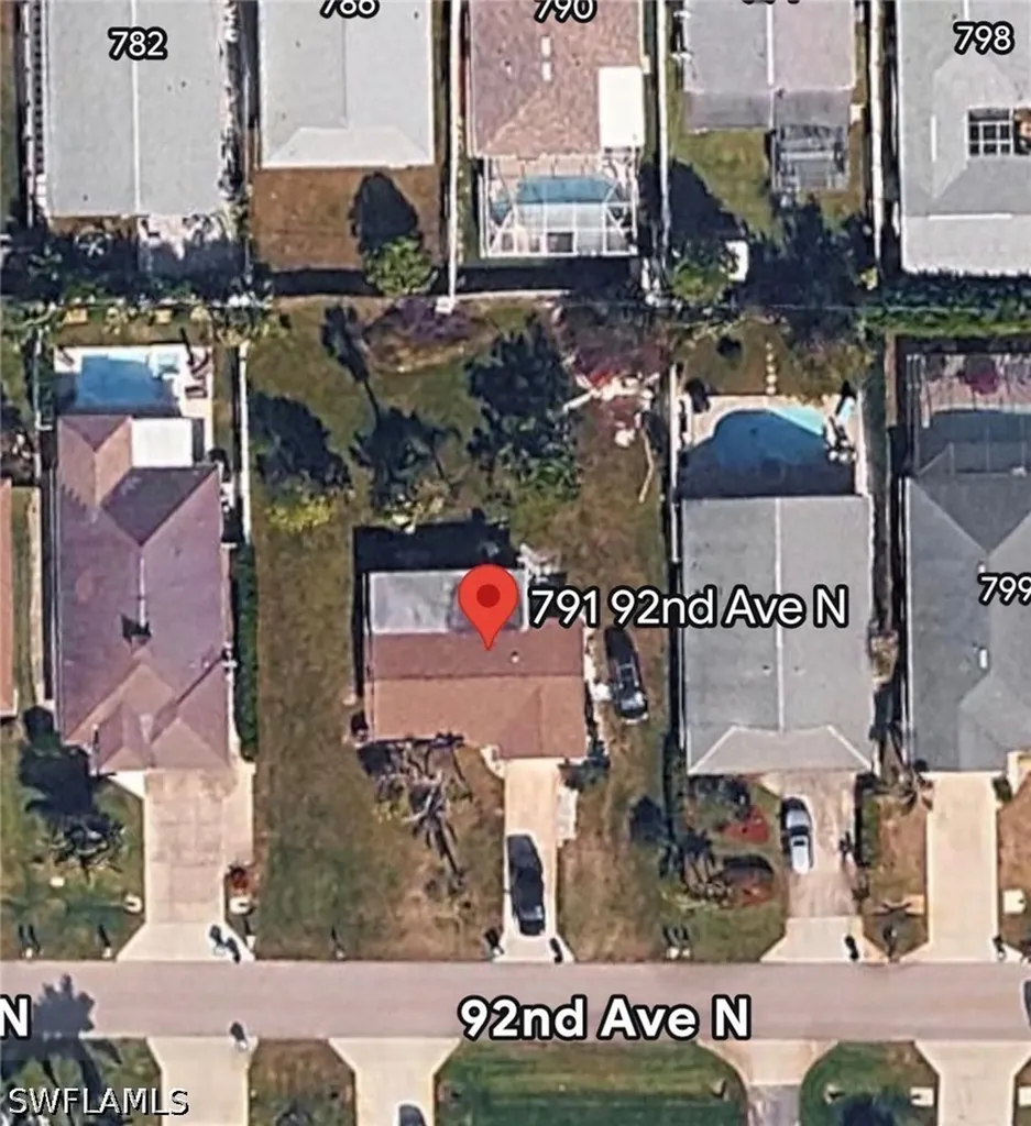 791 92nd Avenue N Naples FL 34108
